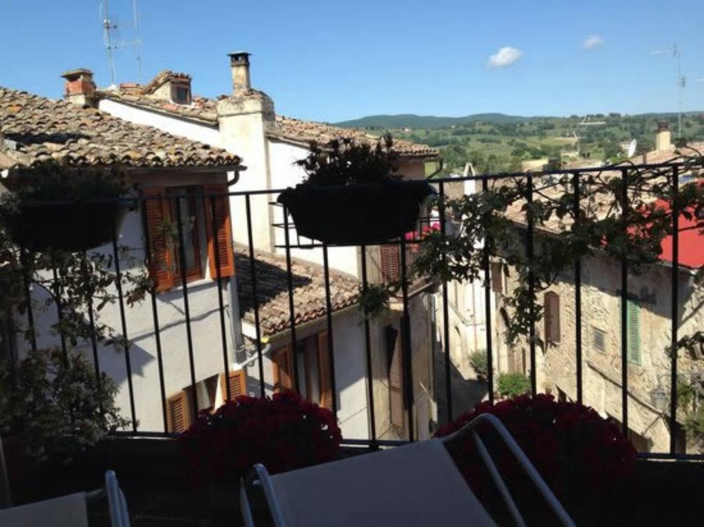 Locanda Spirito Divino Bevagna Exterior foto